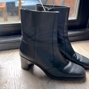 Vintage Rockport Geniune Leather Ankle Boots